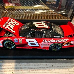 Budweiser Elite 1999 Dale Earnhardt 1:24-SCALE Elite